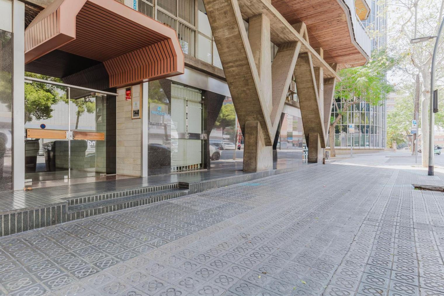 Blueground Les Corts Balcony Ac Wd Bcn-157 Apartment Barcelona